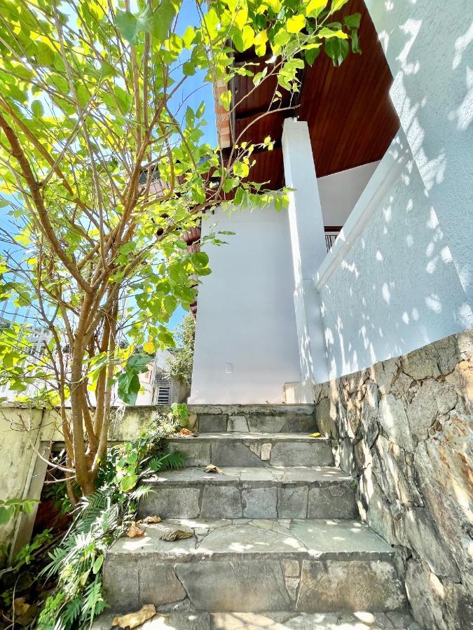 Apartamento Ilha Centro Sul Ufsc, Ar Cond, Estac, Varanda, Vista Mar -até 6 Pessoas Florianópolis