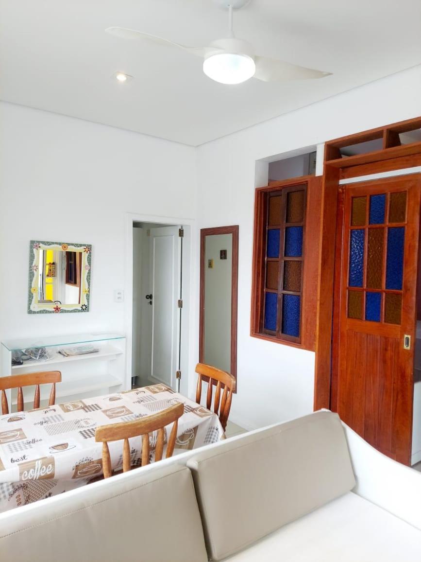 Ilha Centro Sul Ufsc, Ar Cond, Estac, Varanda, Vista Mar -até 6 Pessoas Apartamento *